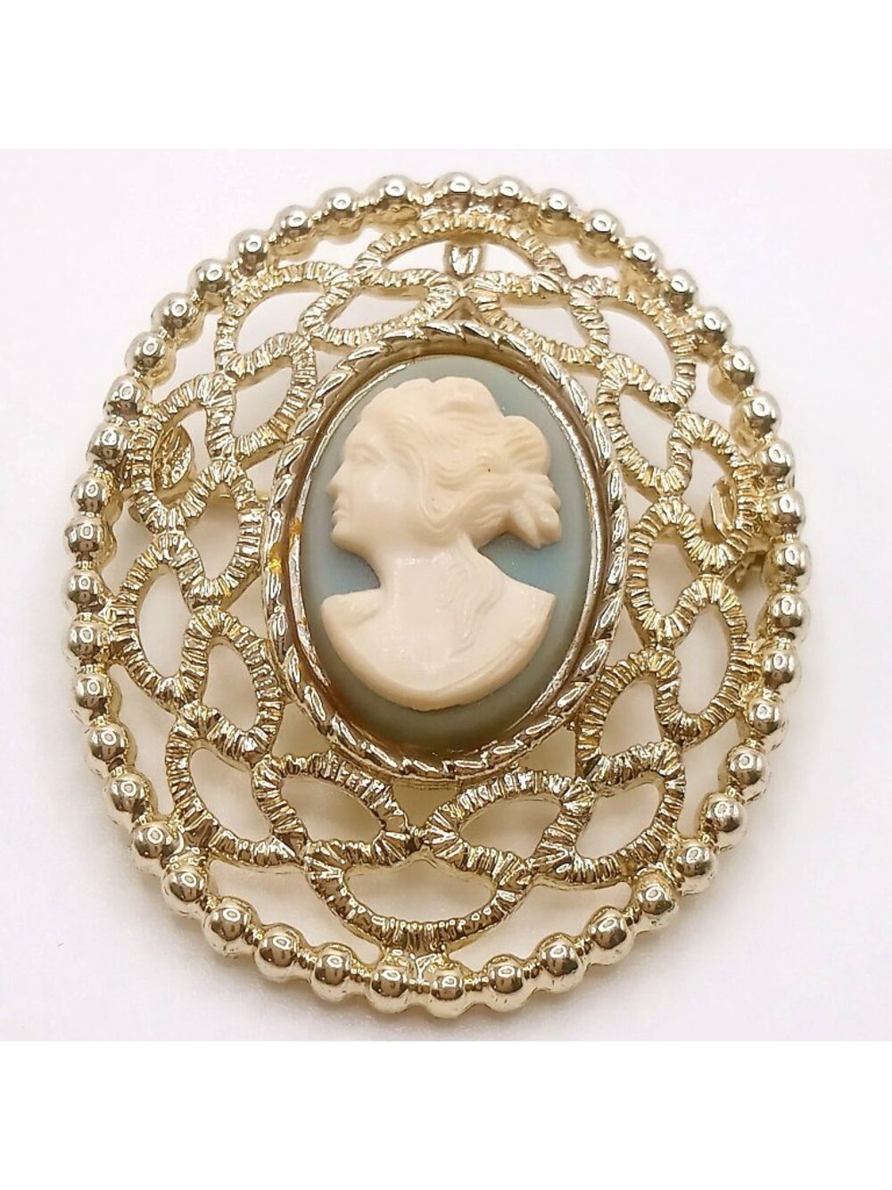 Vintage Sarah Coventry Brooch Pendant Blue Cameo Gold Filigree Lady Portrait Pin